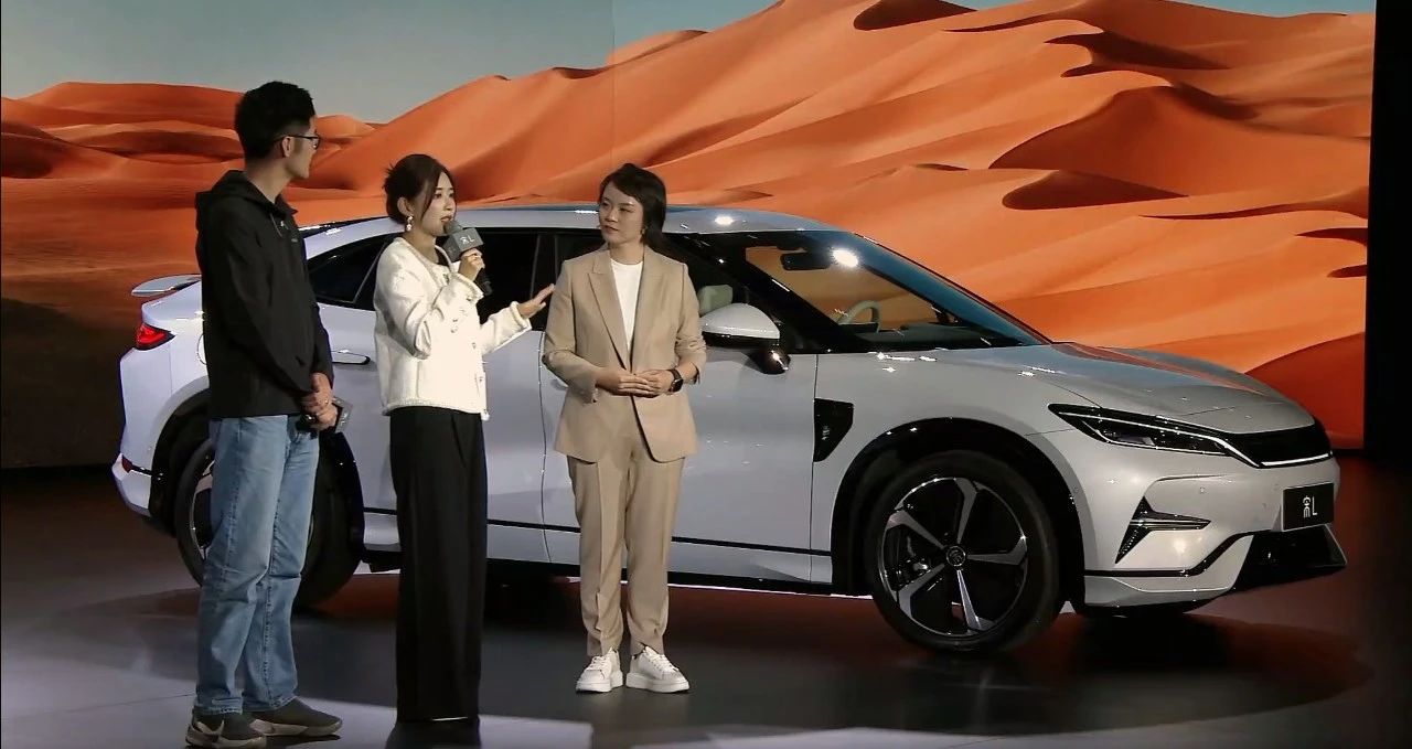 无框车门+升降尾翼 比亚迪宋L发布预售价:22~28 万元 无框车门+升降尾翼 比亚迪宋L发布预售价:22~28 万元